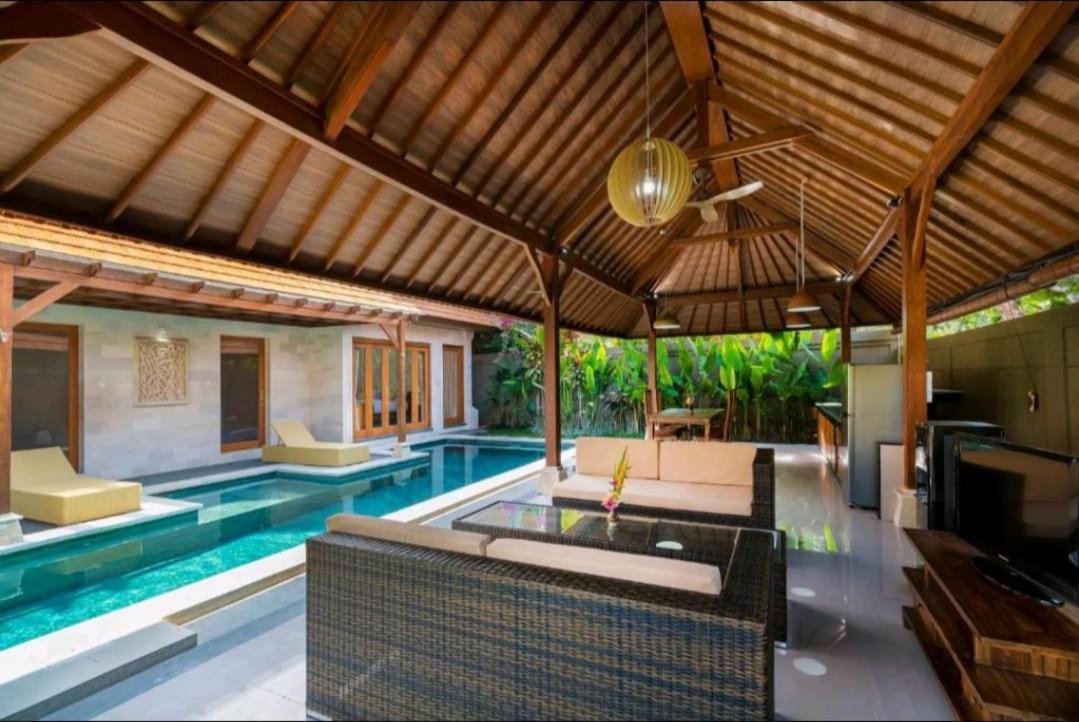 Three Brothers Bungalows & Villas Legian  Exterior photo